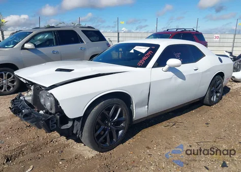 2019 Dodge Challenger Sxt z USA, uszkodzony, nr VIN 2C3CDZAG7KH501309